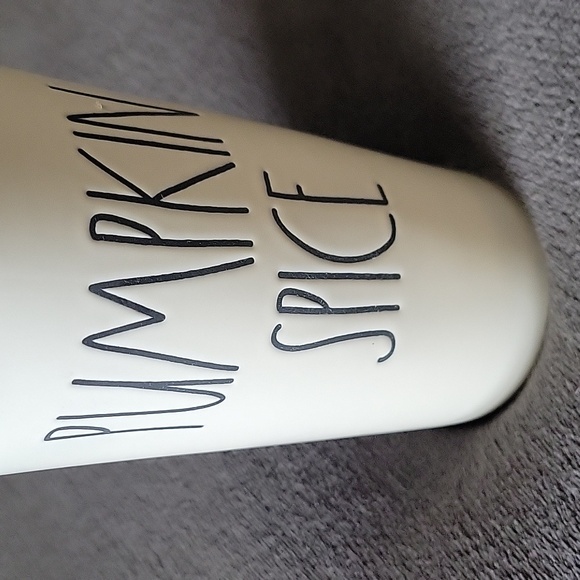 Rae Dunn Artisan Collection Ceramic Tumbler With Lid - Picture 2 of 6